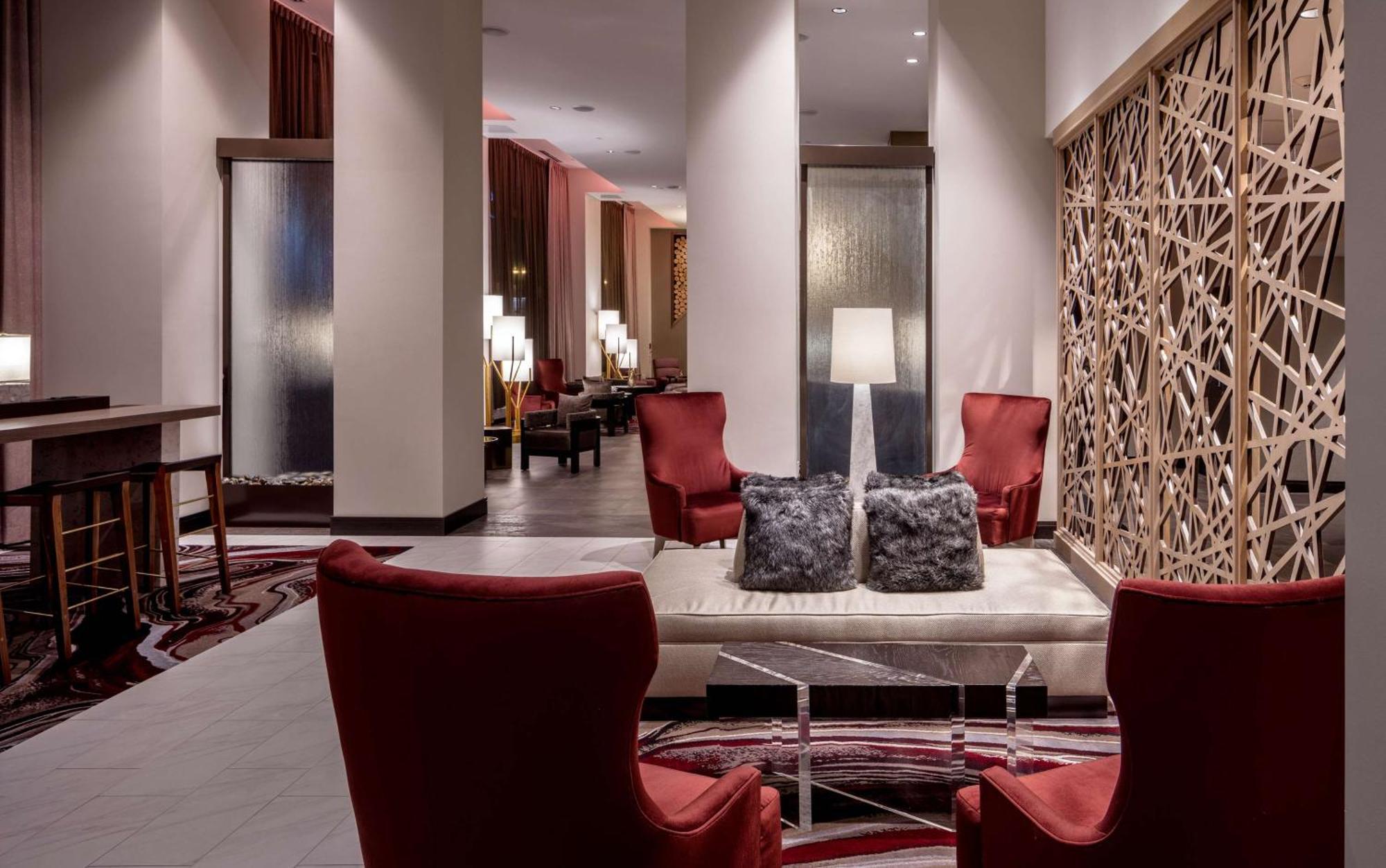 Embassy Suites By Hilton Minneapolis Downtown Hotel Екстер'єр фото