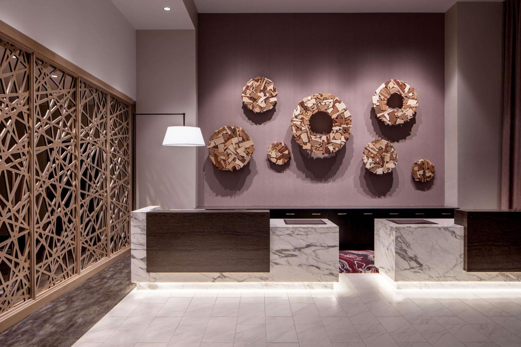 Embassy Suites By Hilton Minneapolis Downtown Hotel Екстер'єр фото